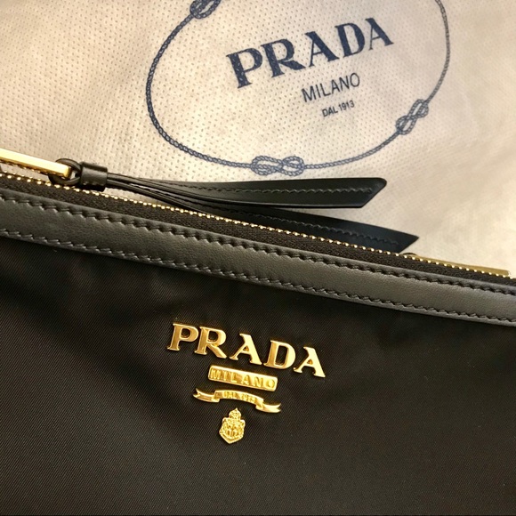 !SOLD Prada double zip nylon and leather crossbody - Picture 8 of 8